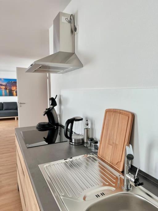 Amao-Pearl I Comfort Suite I 94Qm I Kingsize-Bett I Exklusiv Mit Balkon & Tiefgarage I Aufzug Offenburg Bagian luar foto
